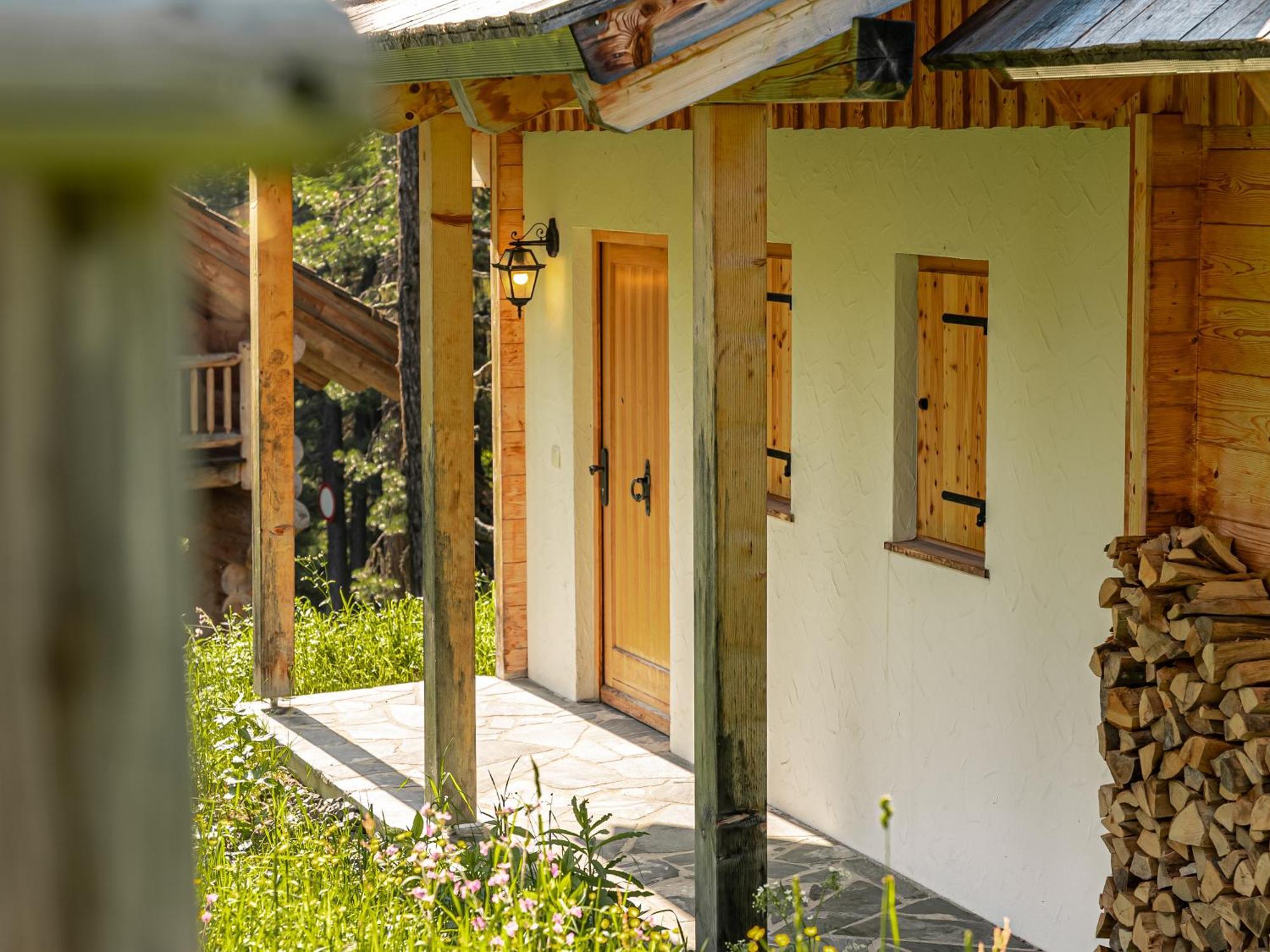 Alpin-Hütten auf der Turracherhöhe Turracher Hohe Exterior foto